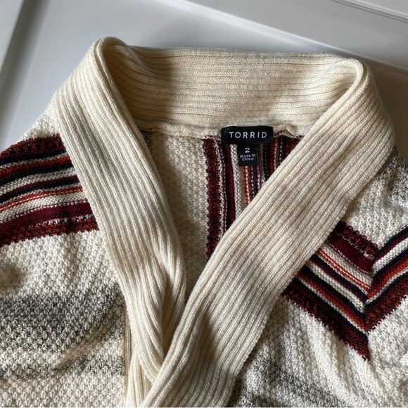 Torrid drape front sweater - Picture 2 of 3